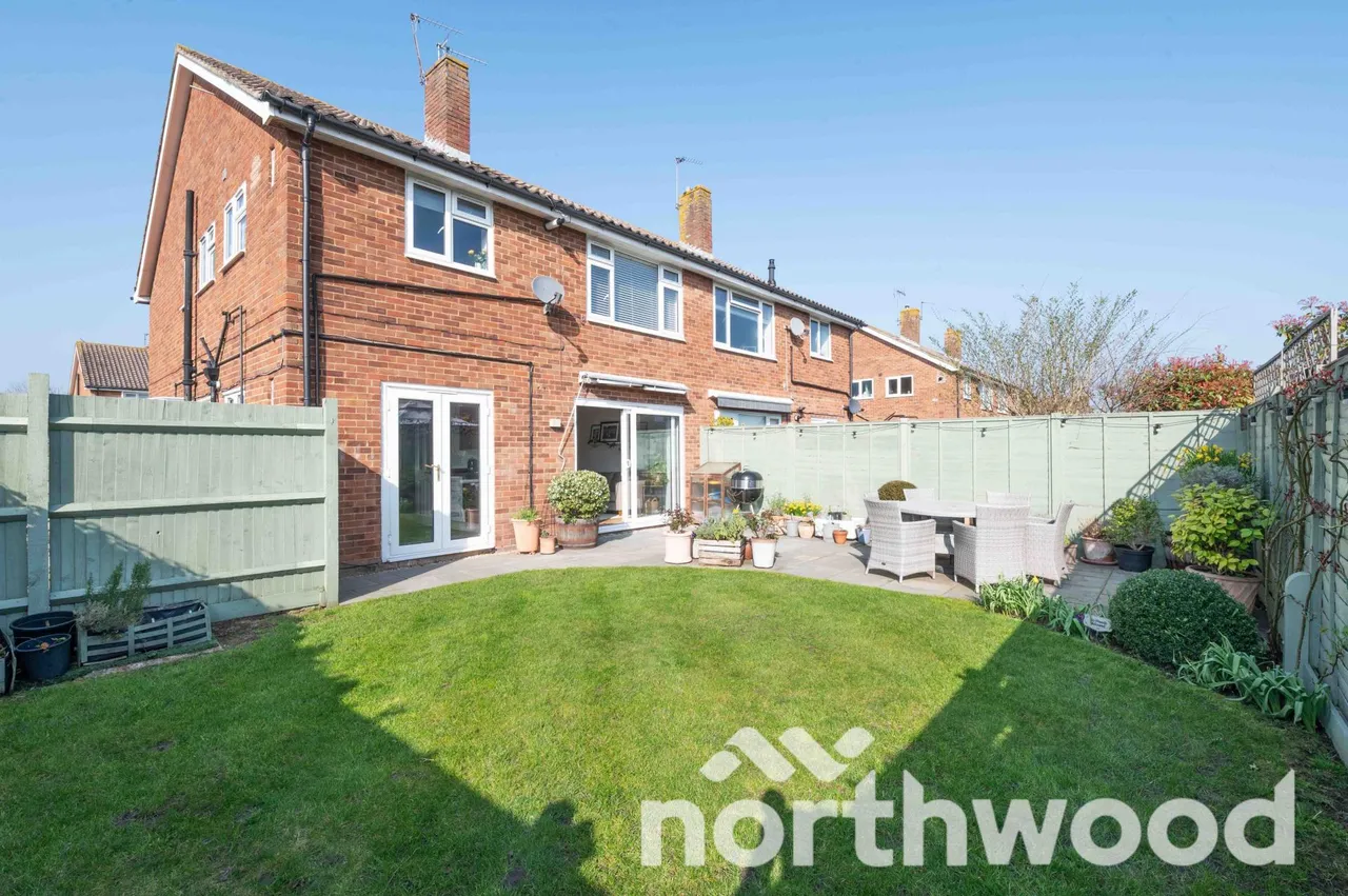 Nightingale Drive, West Ewell, KT19, photo 17