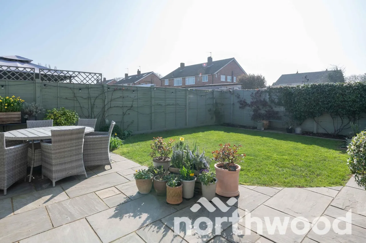 Nightingale Drive, West Ewell, KT19, photo 15