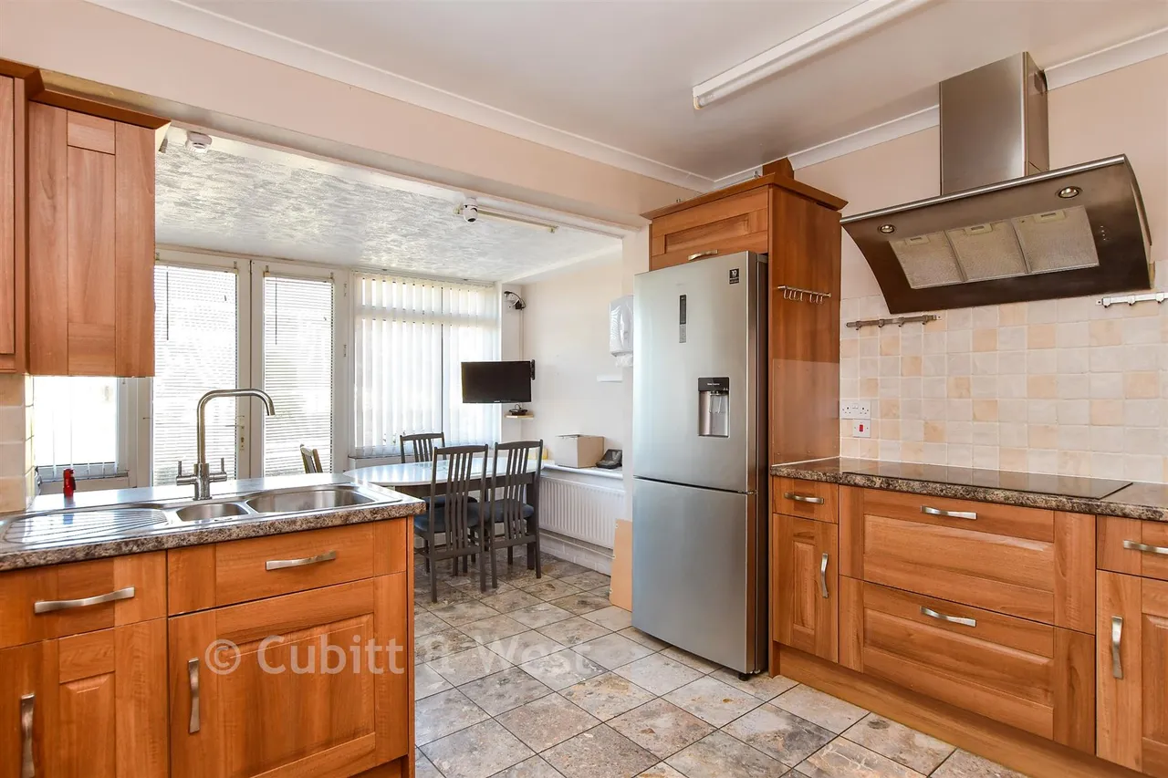 Malines Avenue, Peacehaven, BN10, photo 5