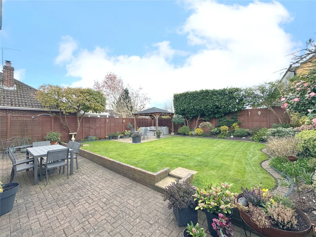 Frimley Green Road, Frimley Green, Camberley, GU16 6LL, photo 9