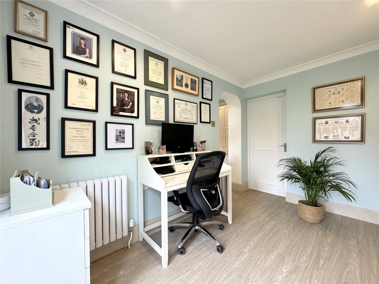 Frimley Green Road, Frimley Green, Camberley, GU16 6LL, photo 5