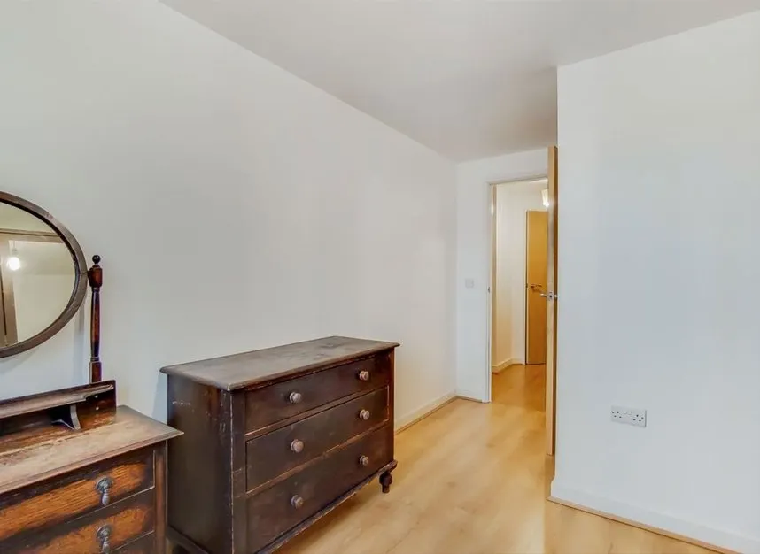 Shacklewell Lane, Hackney, E8, photo 9