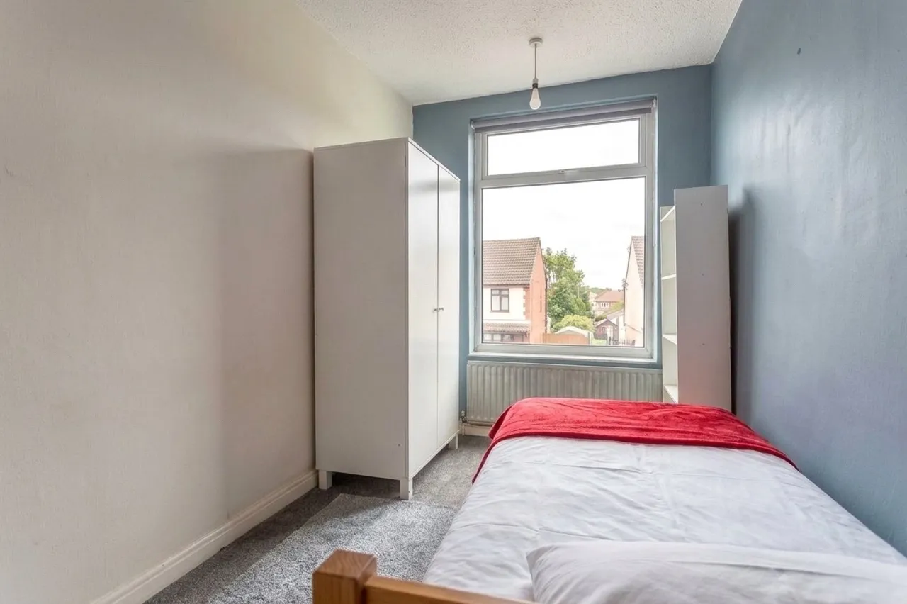 Third Avenue, Bristol, BS7, photo 11