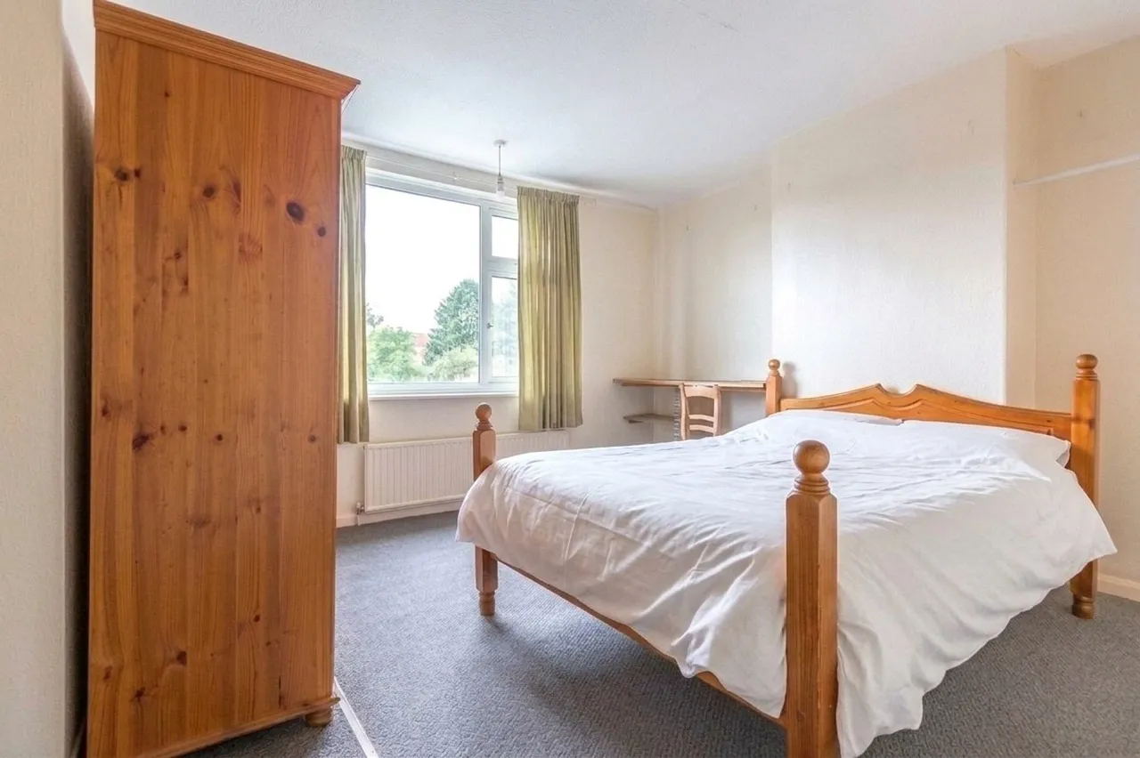 Third Avenue, Bristol, BS7, photo 9
