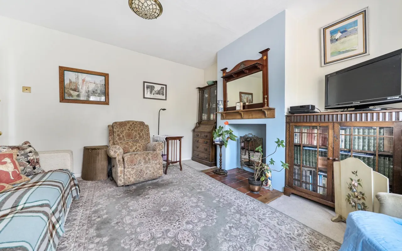 Wendover Drive, Bedford, photo 7