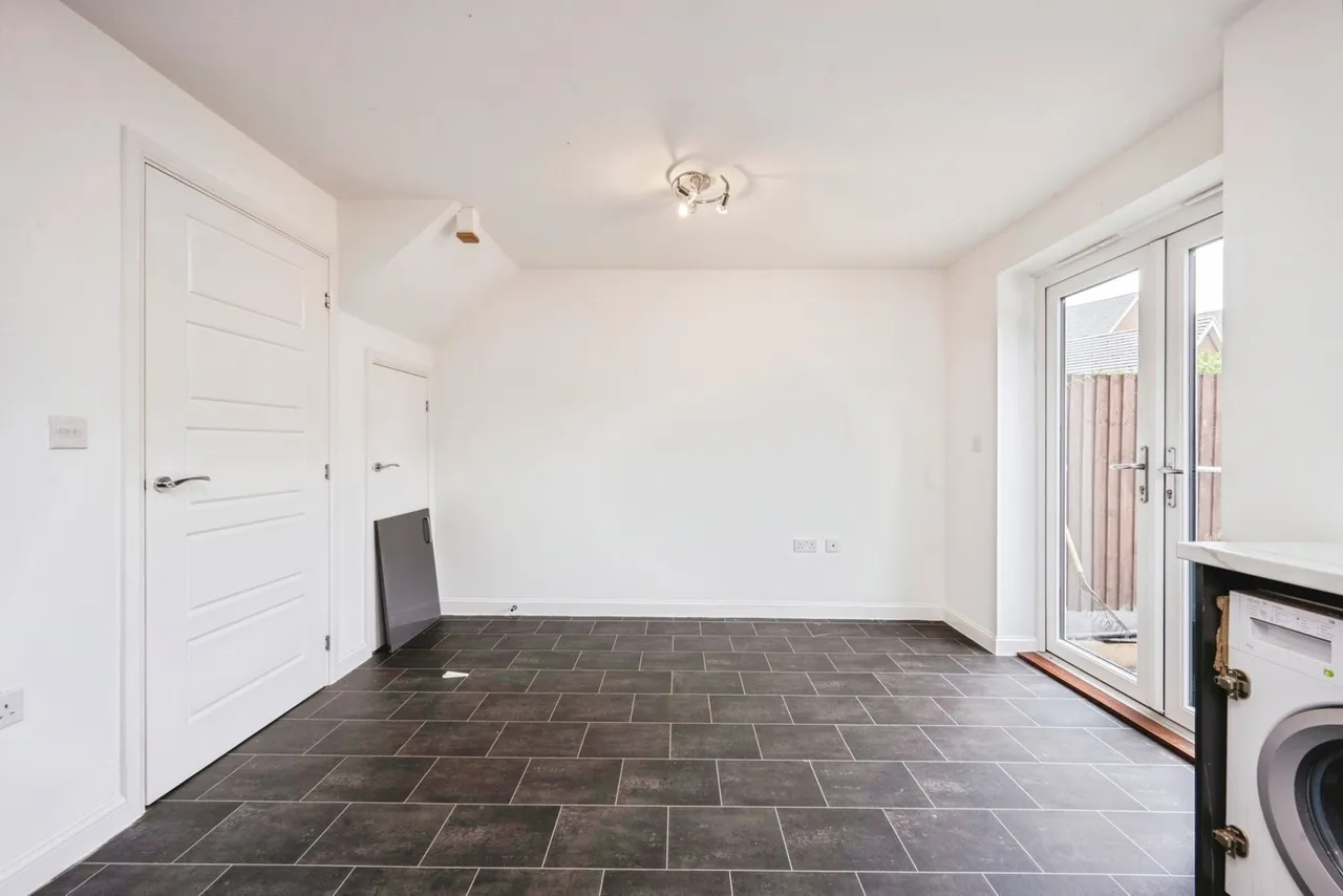 Winchell Mews, Great Denham, Bedford, Bedfordshire, MK40, photo 20