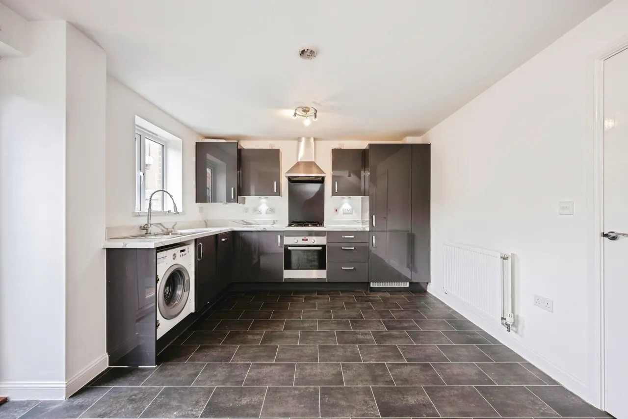 Winchell Mews, Great Denham, Bedford, Bedfordshire, MK40, photo 4