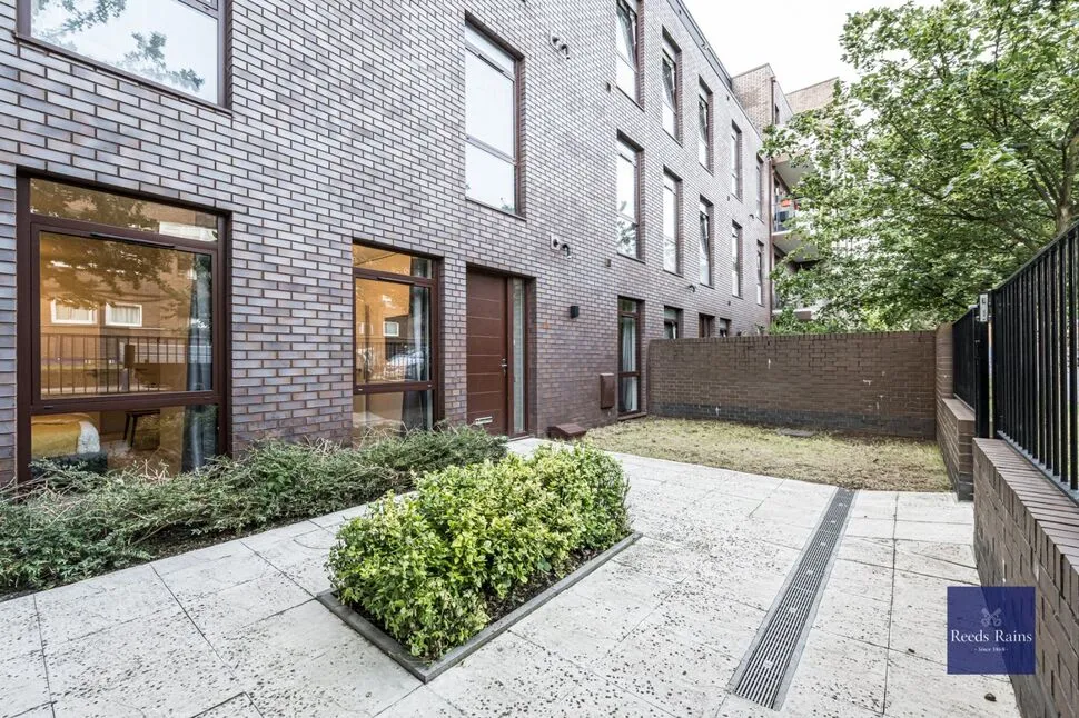 Gibson Road, London, SE11, photo 12