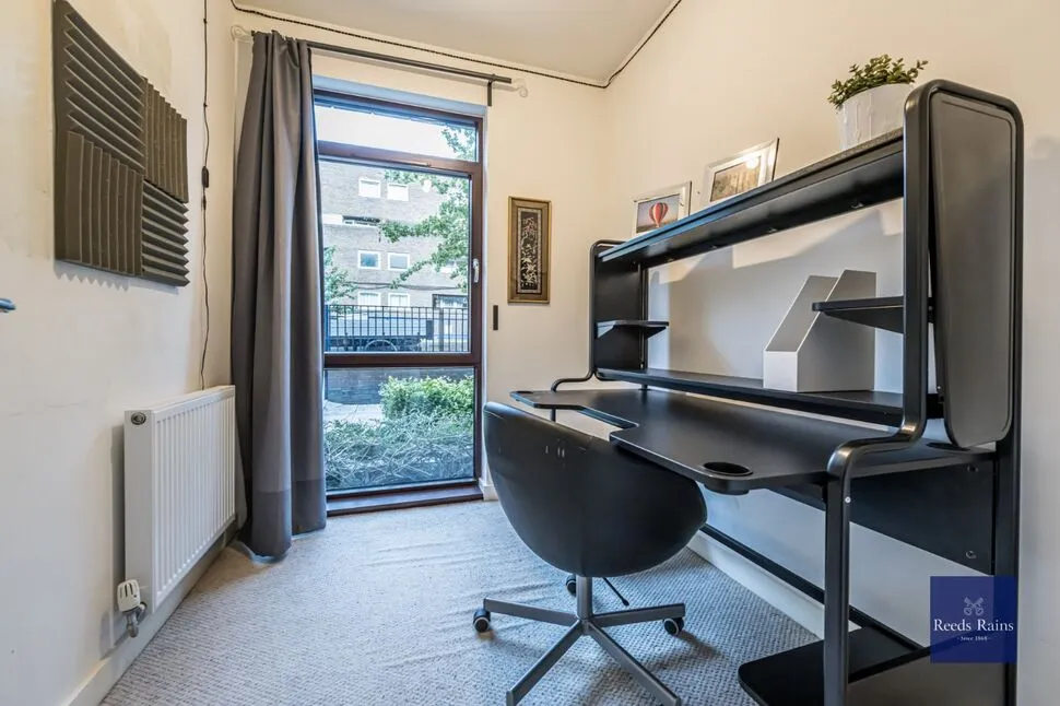 Gibson Road, London, SE11, photo 10