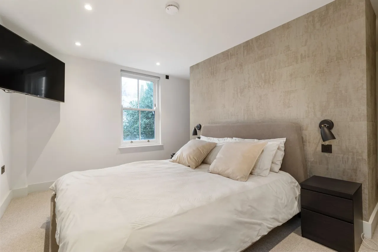 Cavendish Place, Bowdon, WA14, photo 8