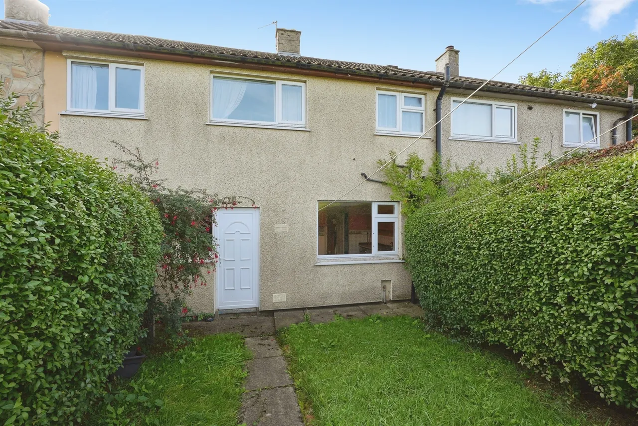 Short Close, Wyke, BD12, photo 18