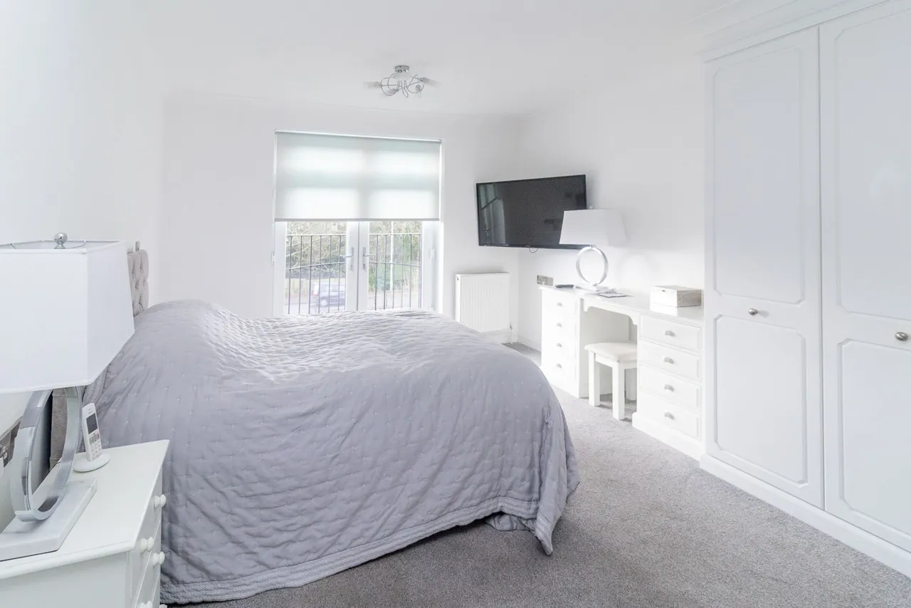 Eaton Court, Edgwareway, HA8, photo 7