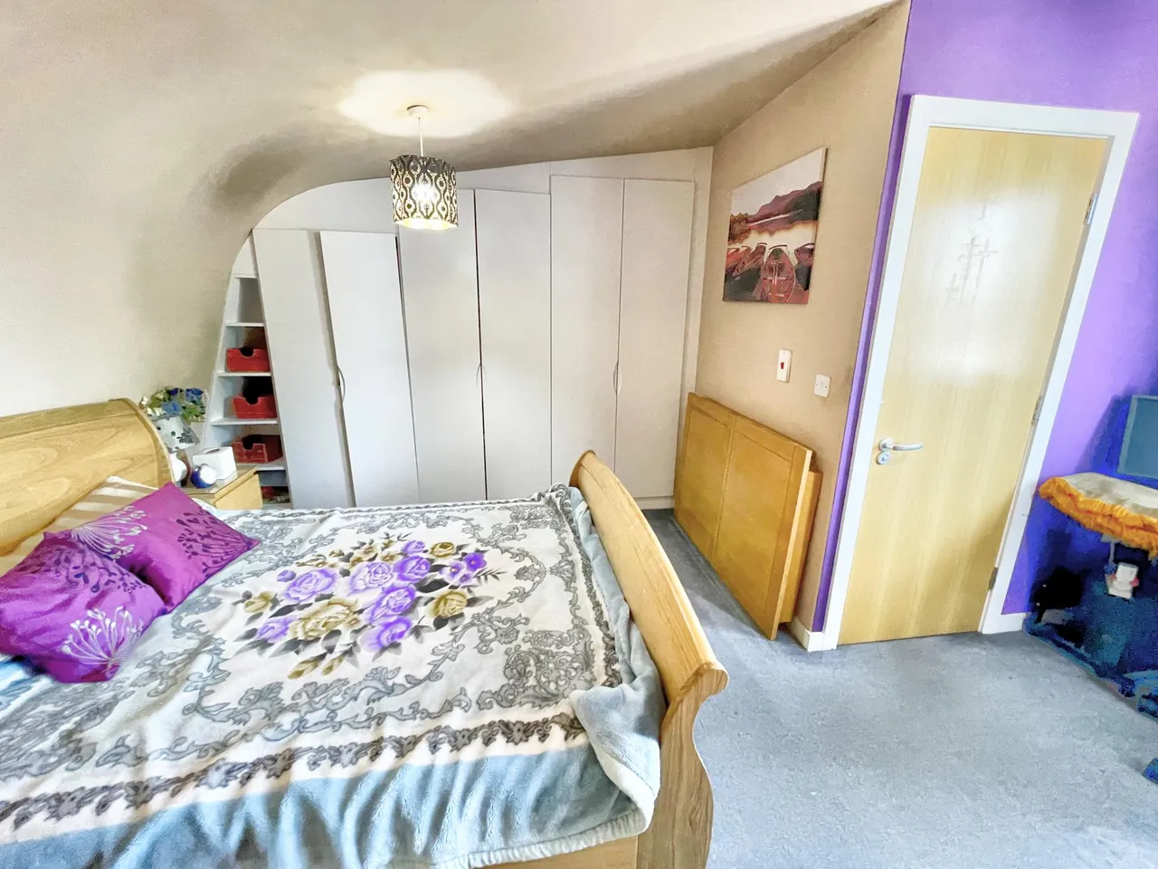 Epsom Avenue, Sale, M33, photo 9