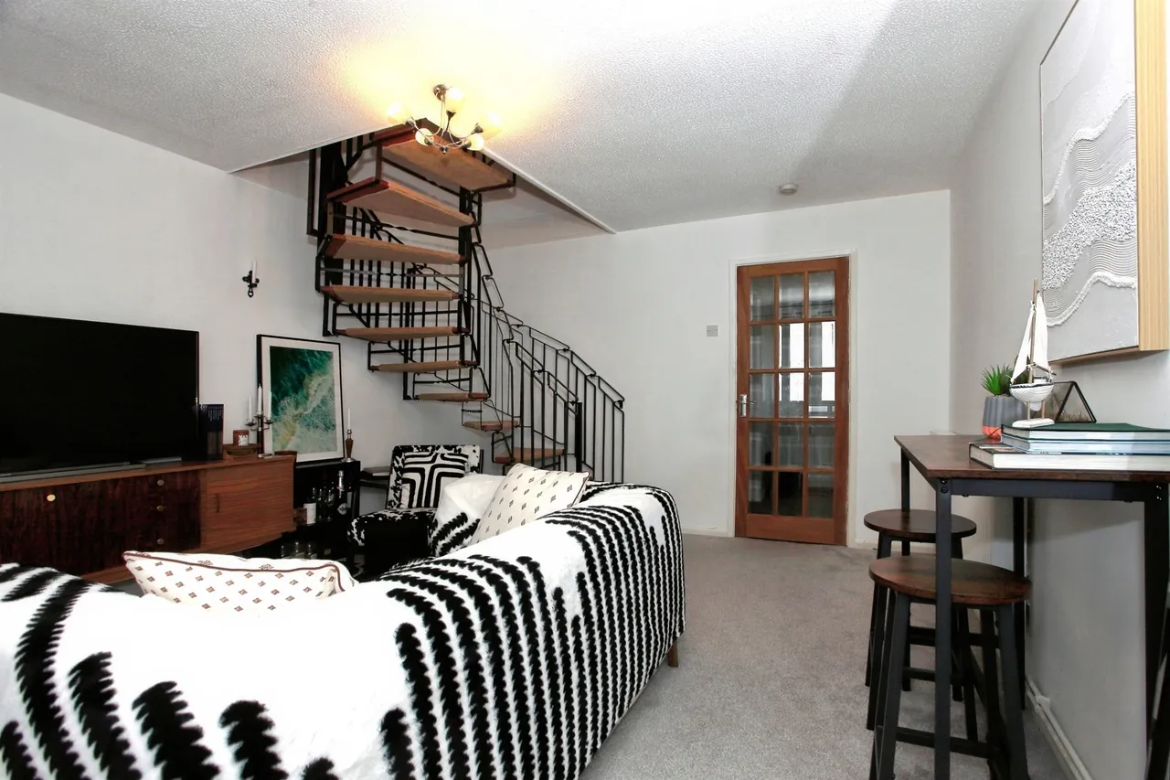 Somerville, Peterborough, PE4, photo 11