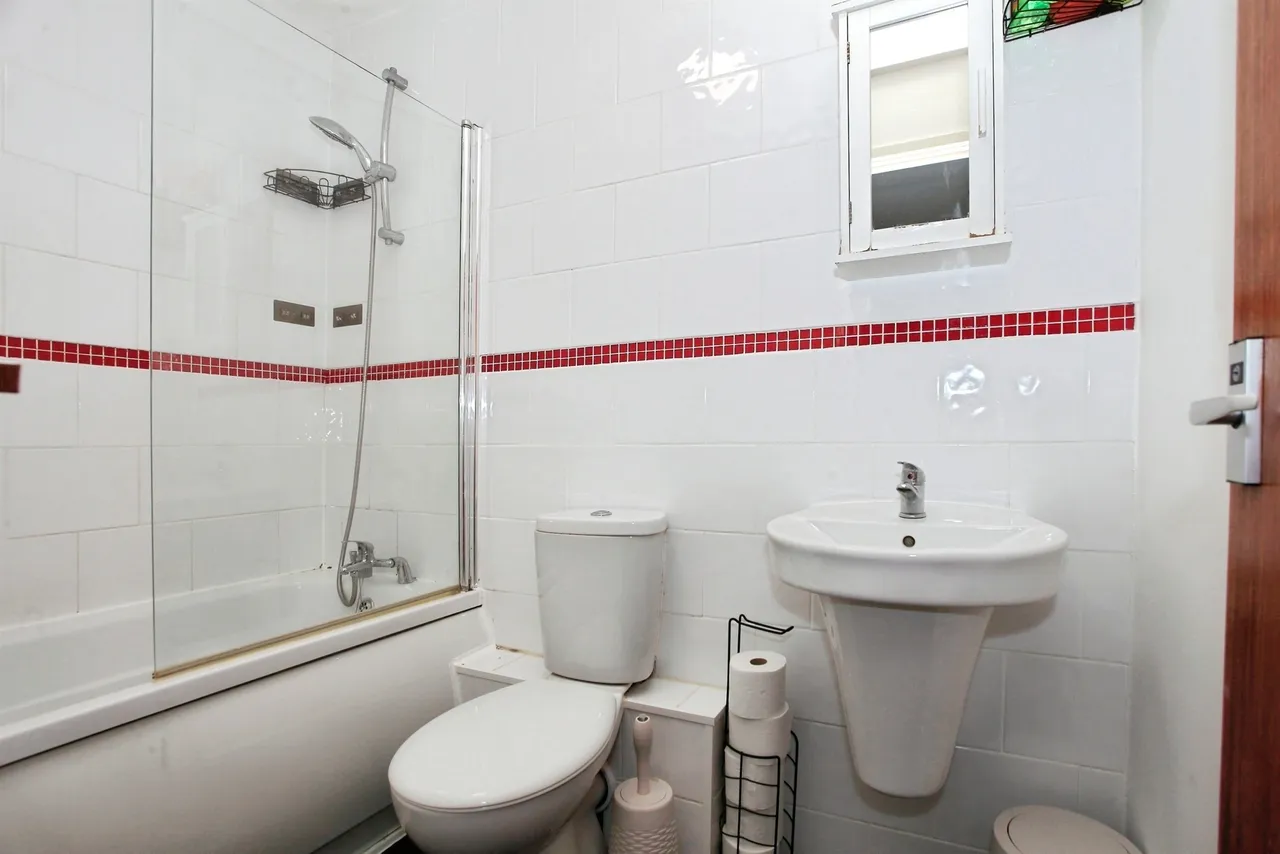 Somerville, Peterborough, PE4, photo 8