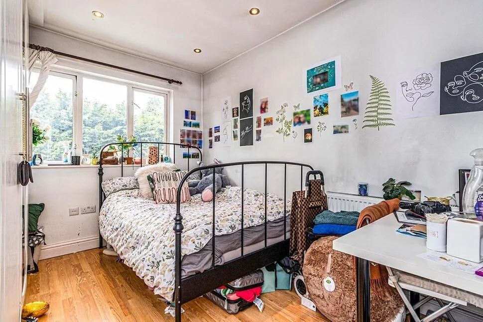 Robin Hood Way, London, SW15, photo 4