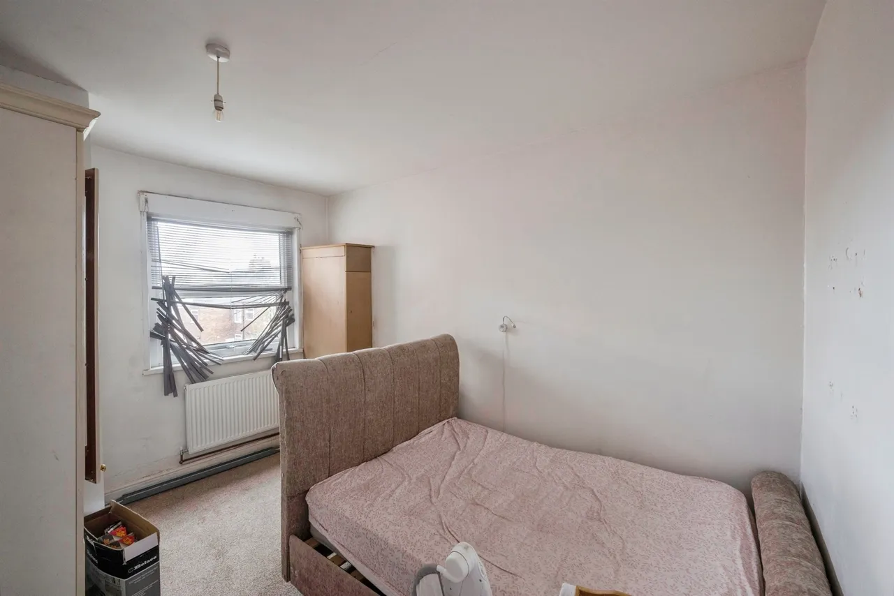 Station Road, Bolton-Upon-Dearne, Rotherham, photo 8