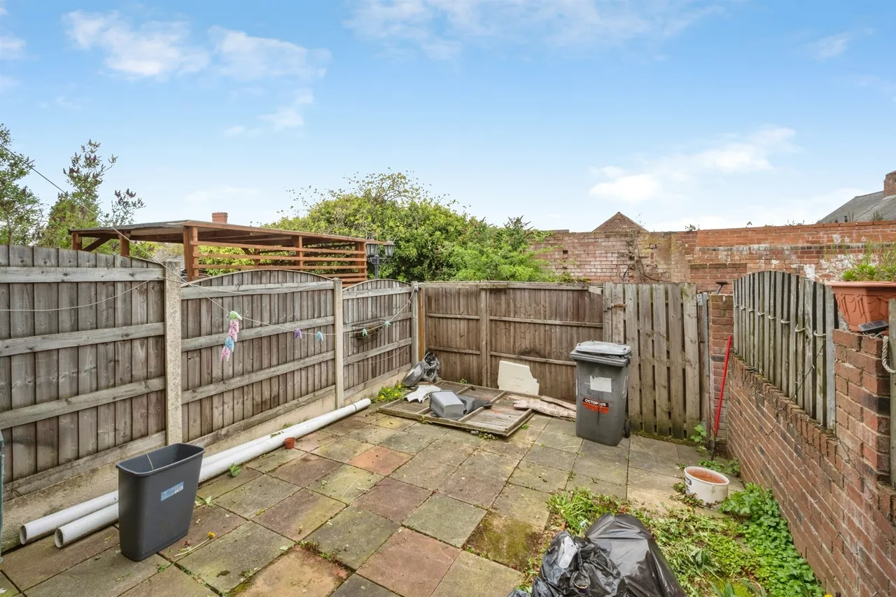 Station Road, Bolton-Upon-Dearne, Rotherham, photo 4