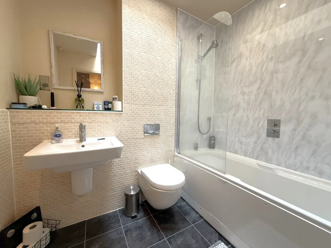 Grosvenor Place, East Street, photo 10