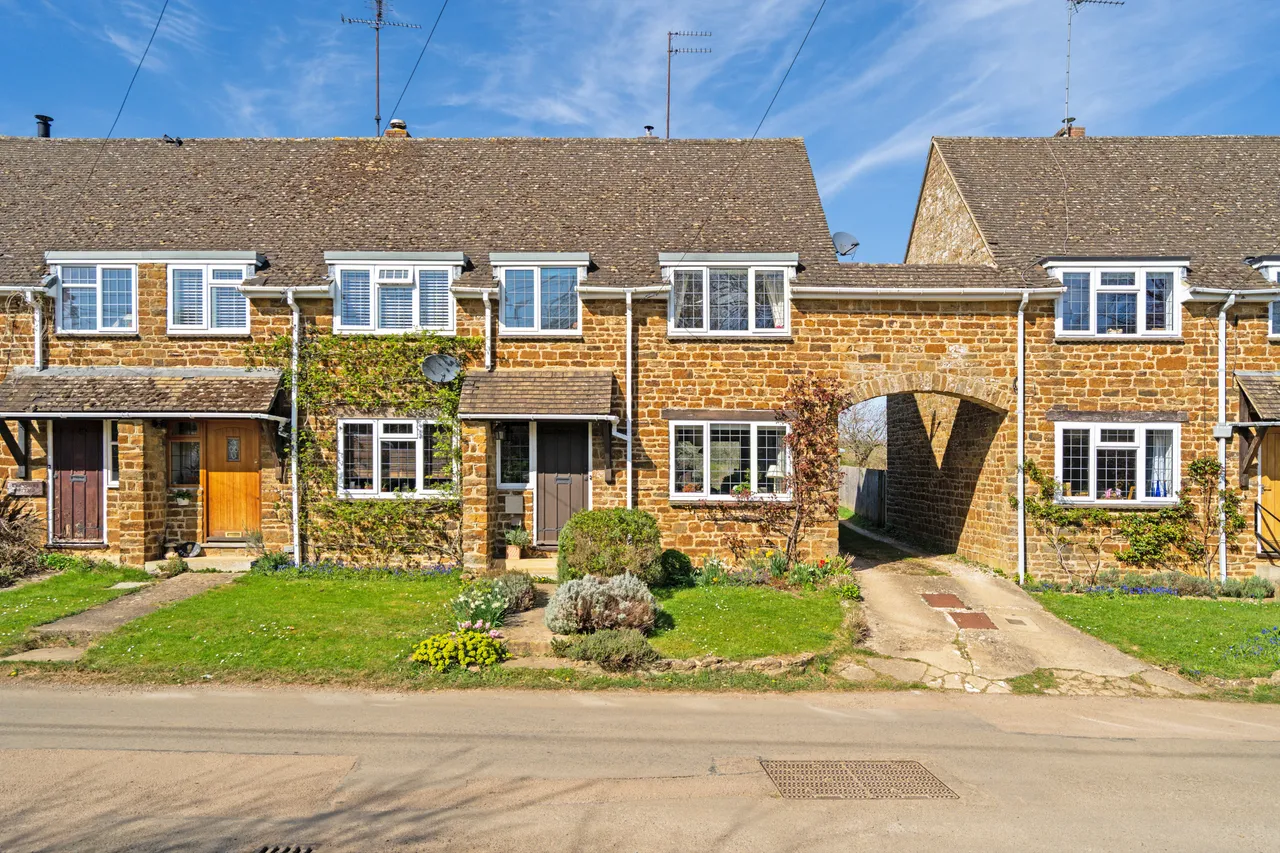 3 bed house for sale — Lower Street, Barford St. Michael, OX15