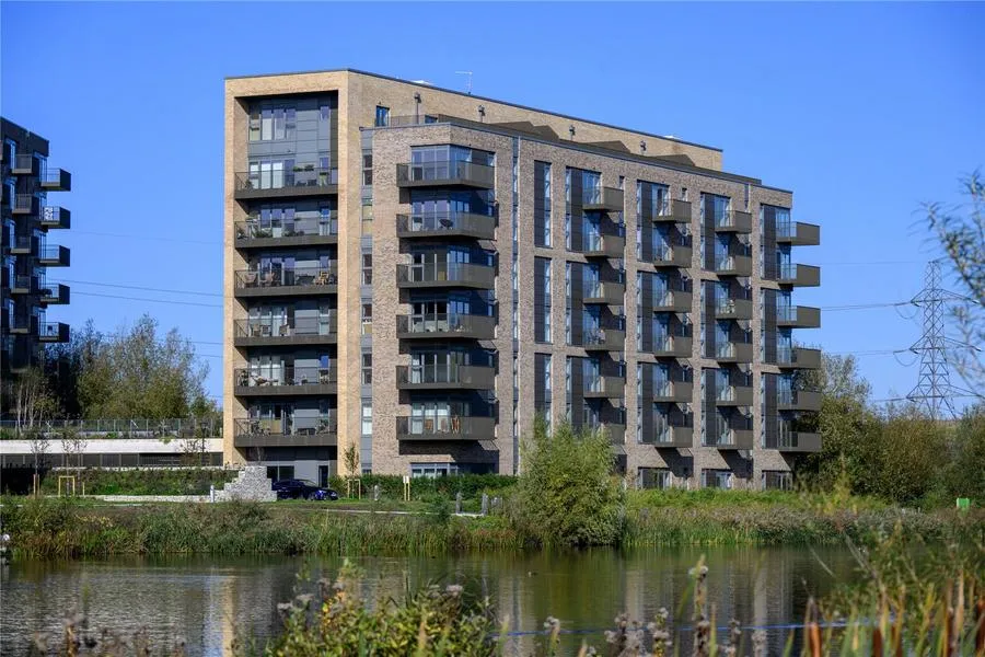 3.3.7 Bankside Gardens, Reading, RG2, photo 11