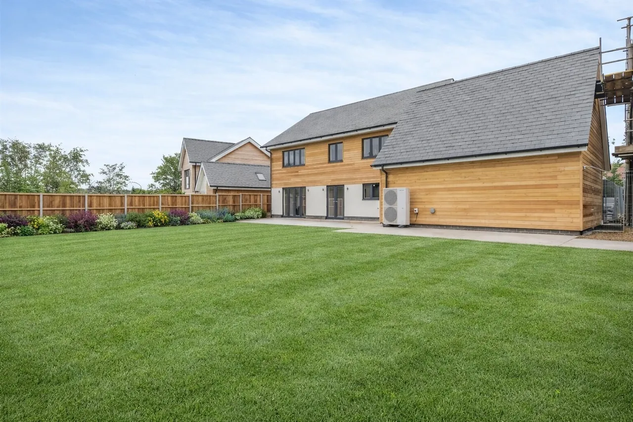 Catalina Close, Halesworth, photo 2