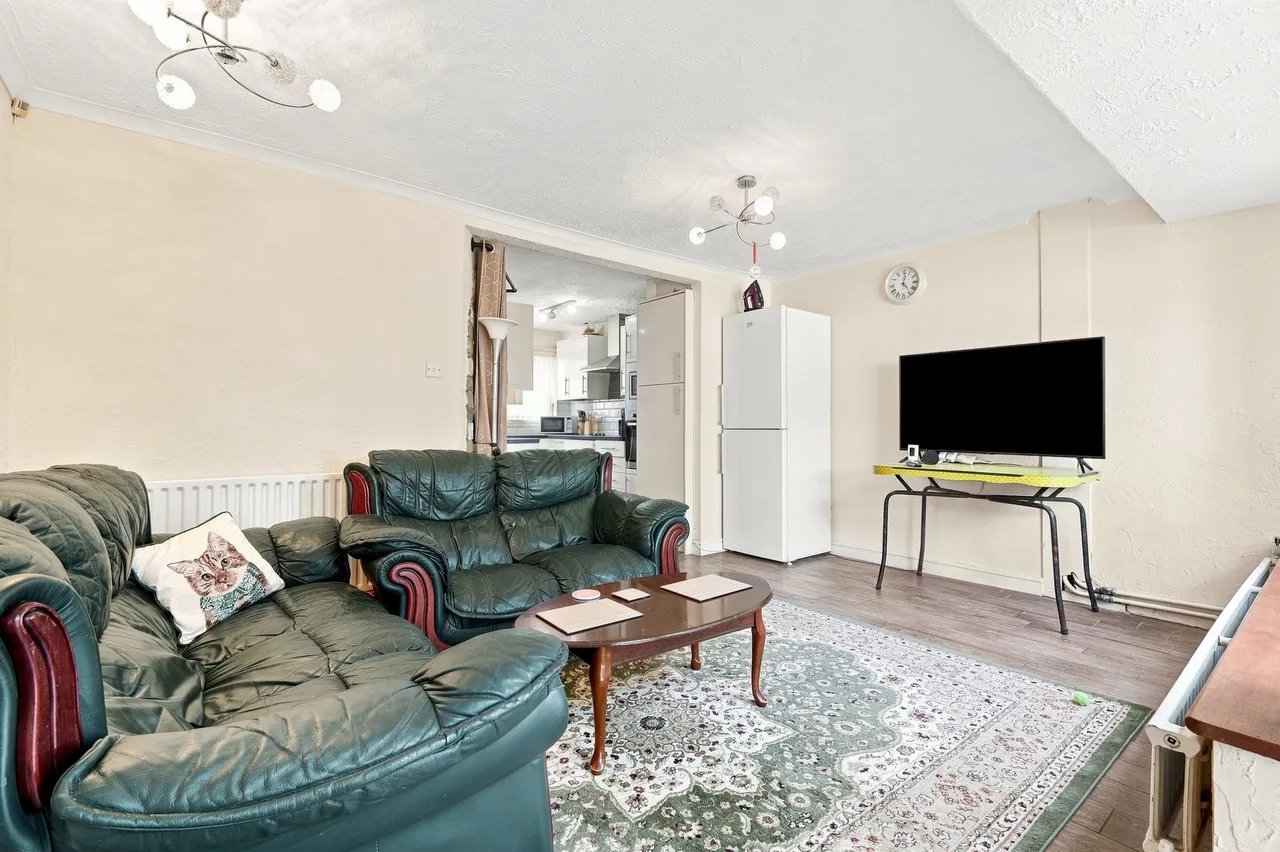 Abbotts Drive, Waltham Abbey, EN9, photo 3