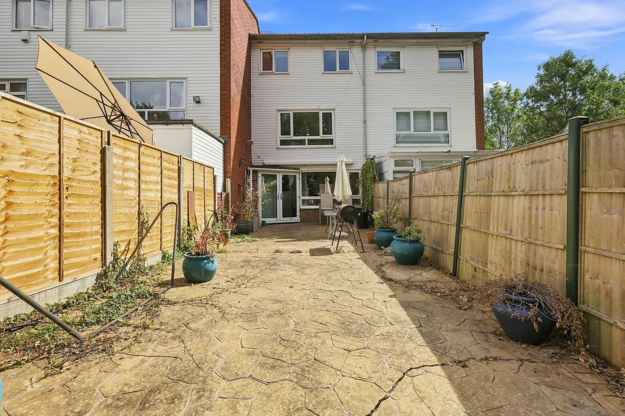 Abbotts Drive, Waltham Abbey, EN9, photo 27