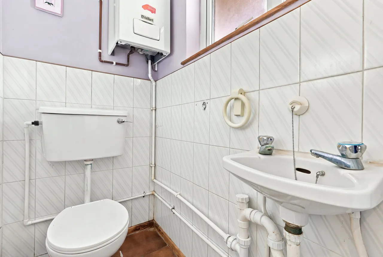 Abbotts Drive, Waltham Abbey, EN9, photo 24