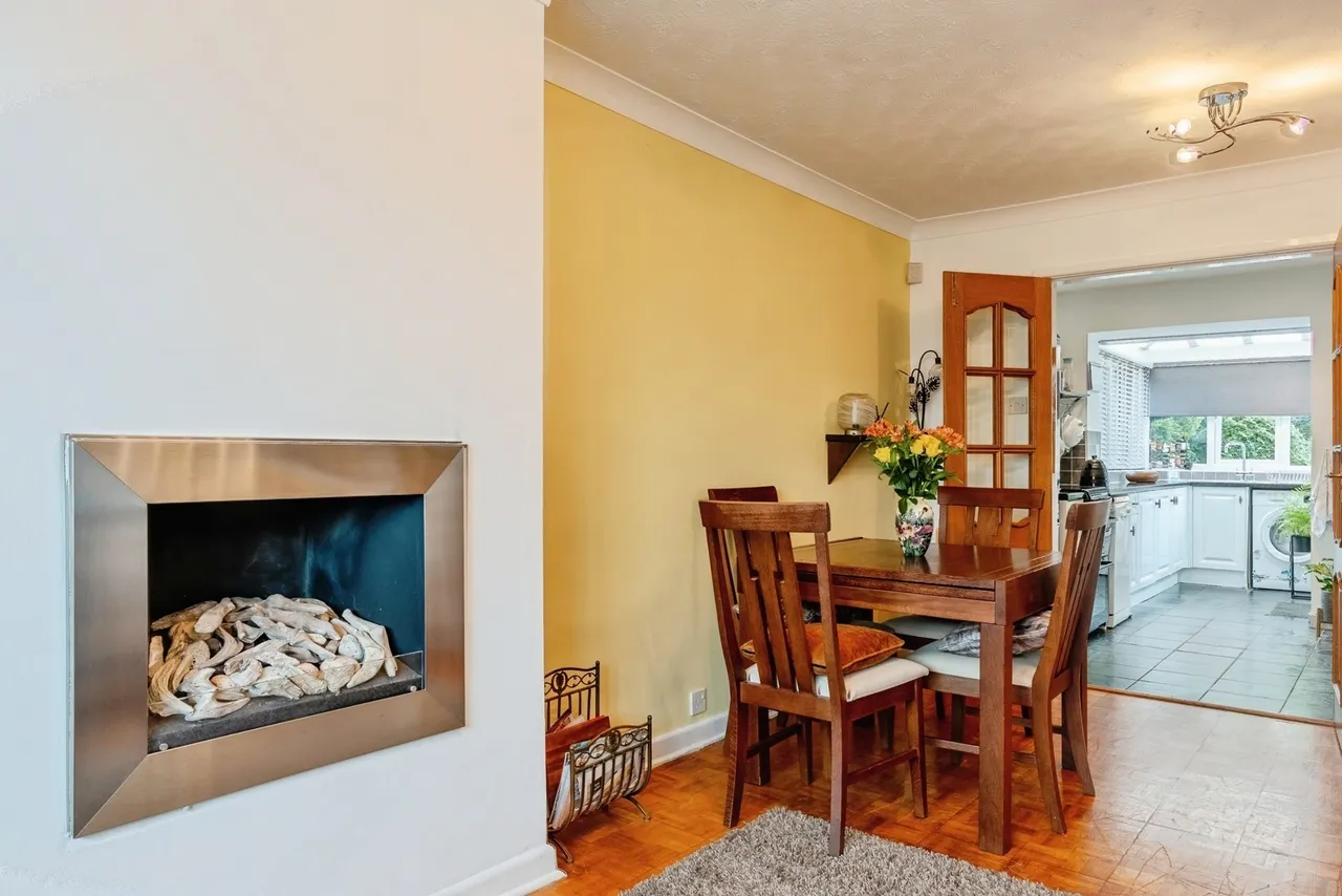 Harrogate Crescent, Burnley, Lancashire, BB10, photo 12