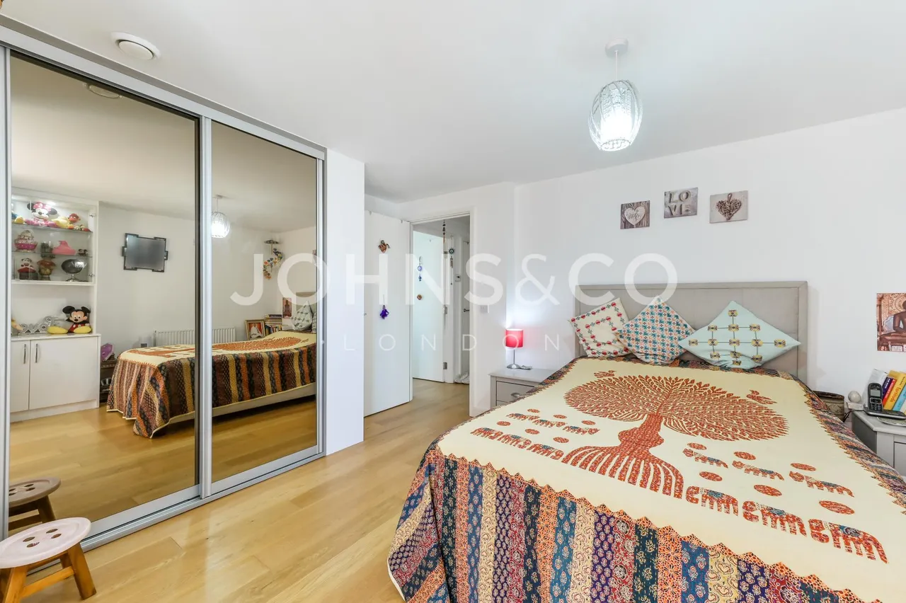 Lighterage Court, Brentford, TW8, photo 10