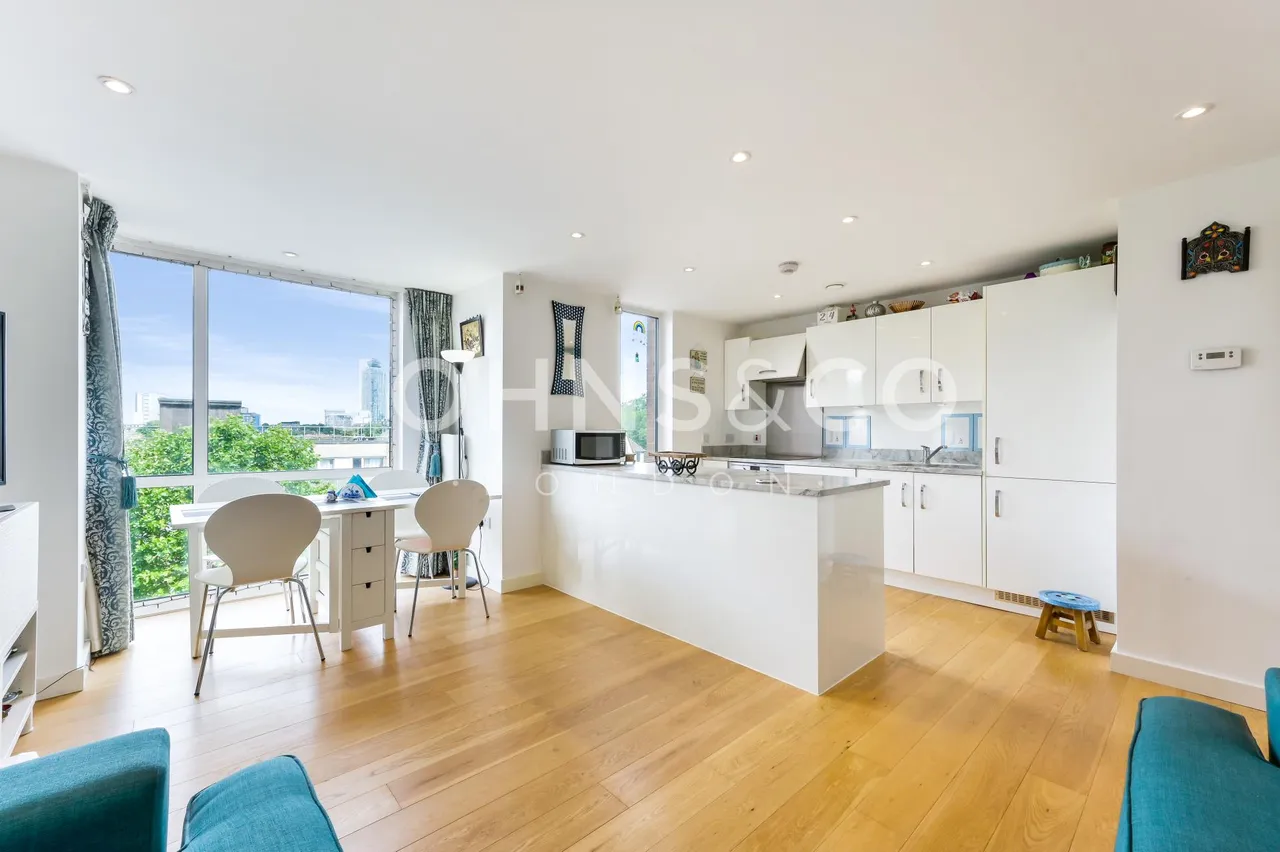 Lighterage Court, Brentford, TW8, photo 7