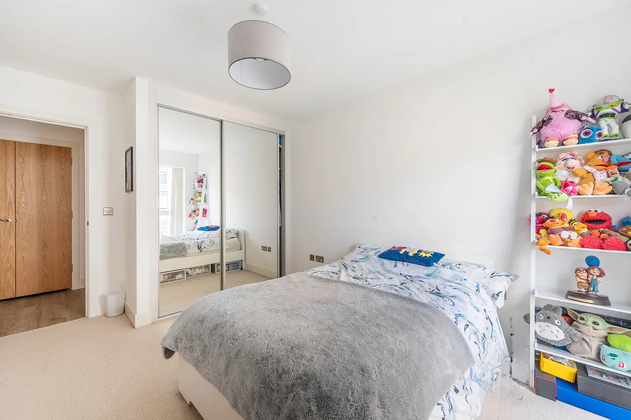 35 Baldwin Court, Lyon Road, Harrow, photo 7