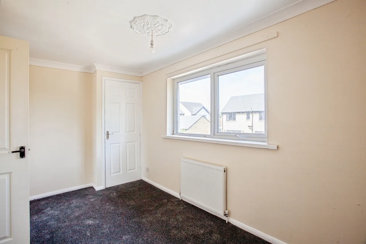 Grasby Court, Bramley, Rotherham, photo 10