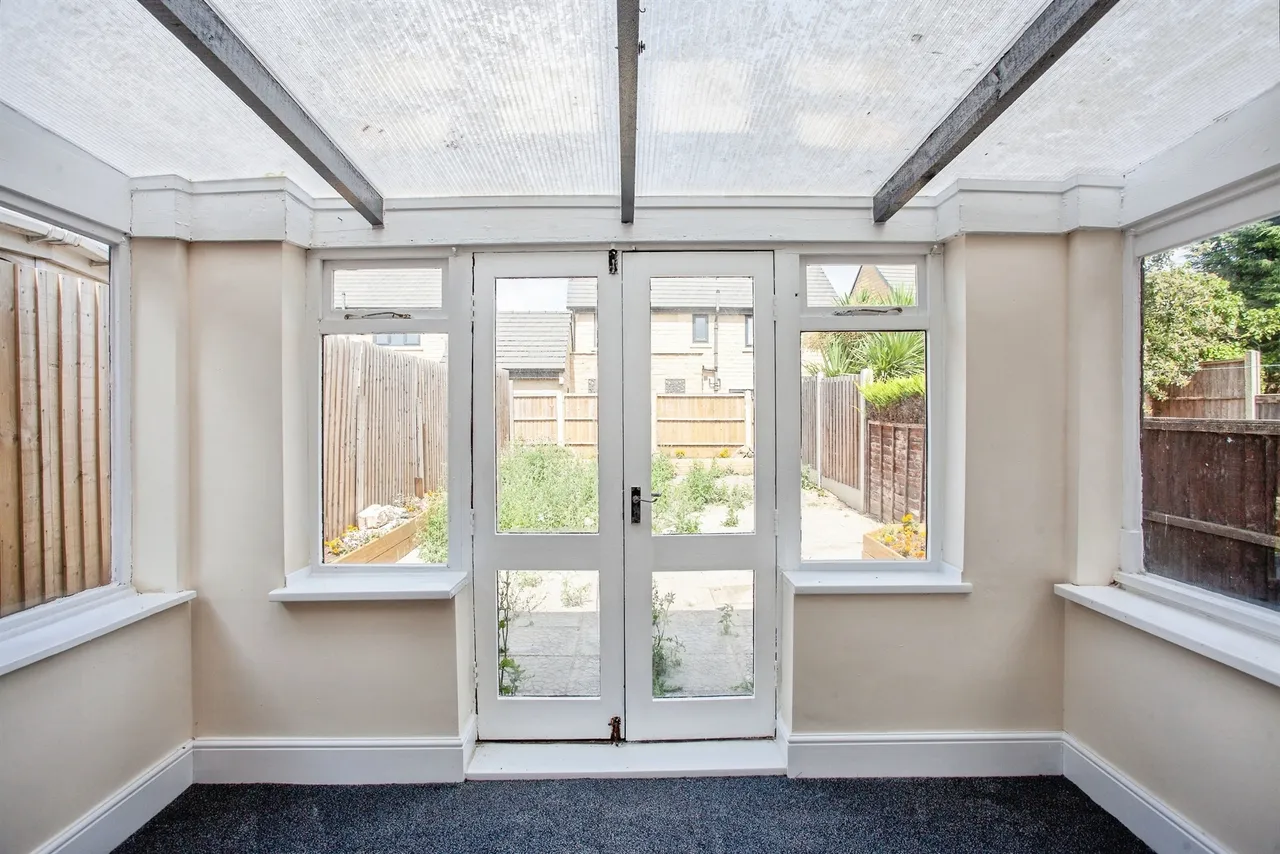 Grasby Court, Bramley, Rotherham, photo 8