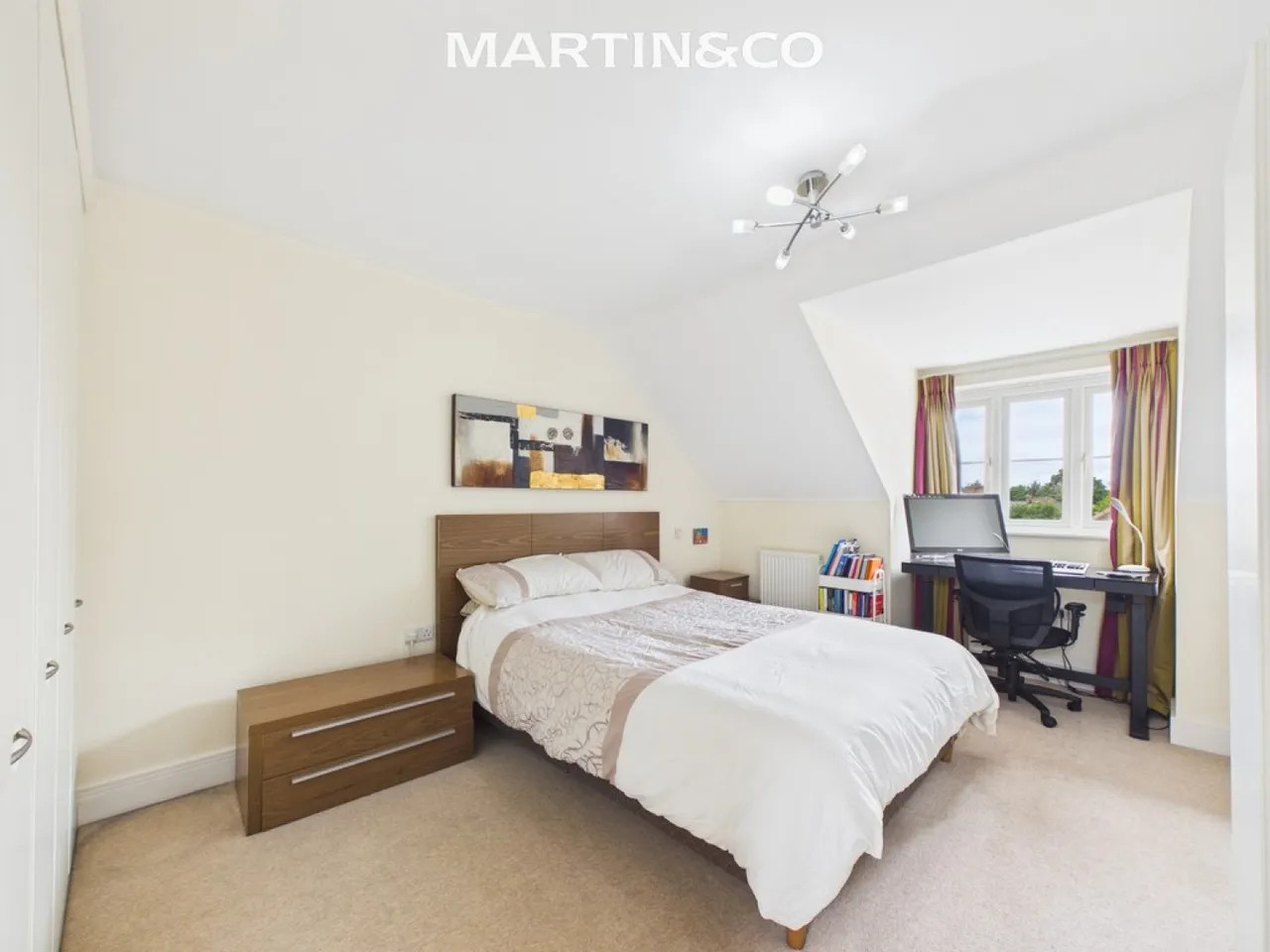 Dunnell Close, Sunbury-on-Thames, TW16, photo 12