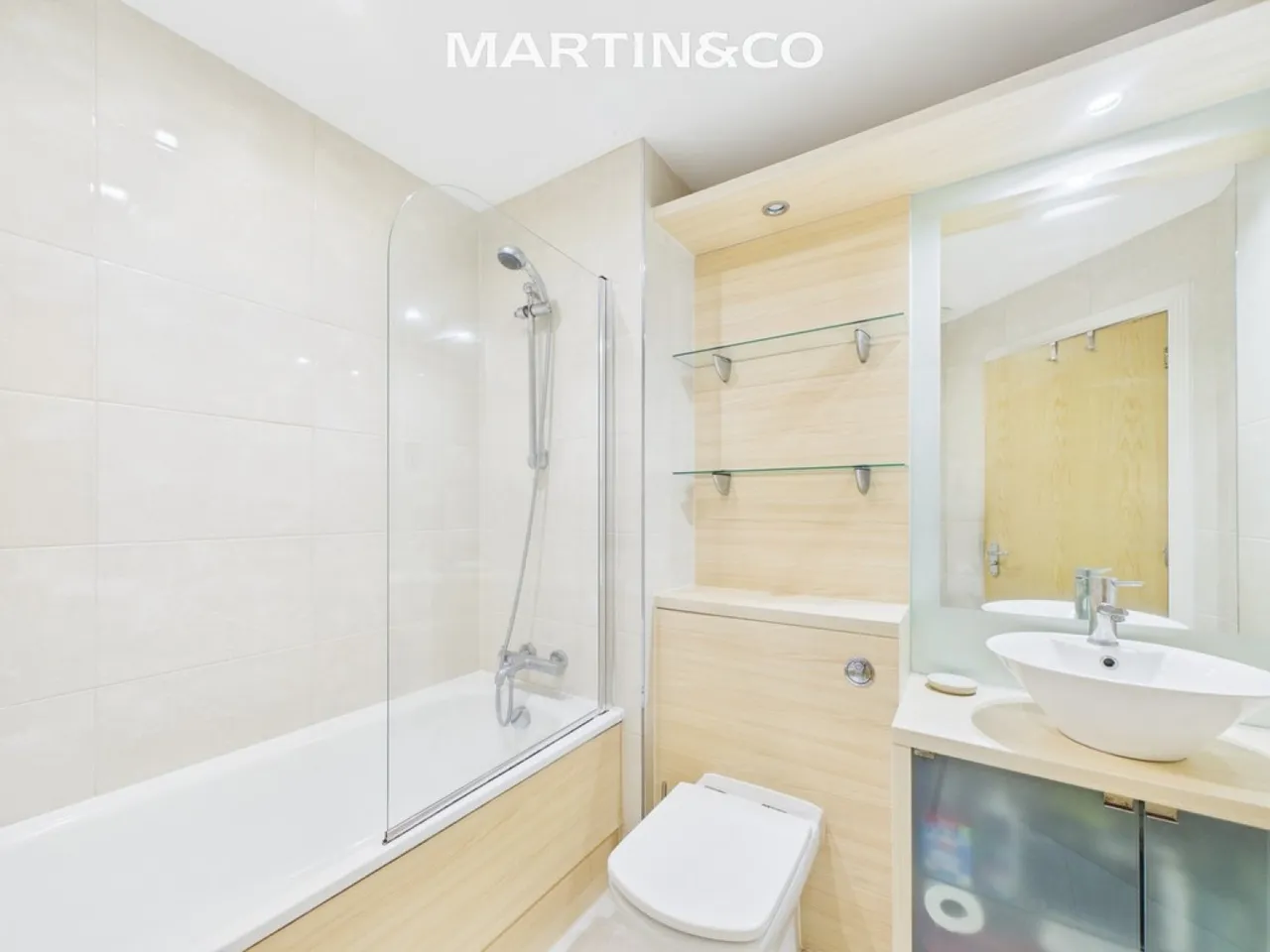 Dunnell Close, Sunbury-on-Thames, TW16, photo 15