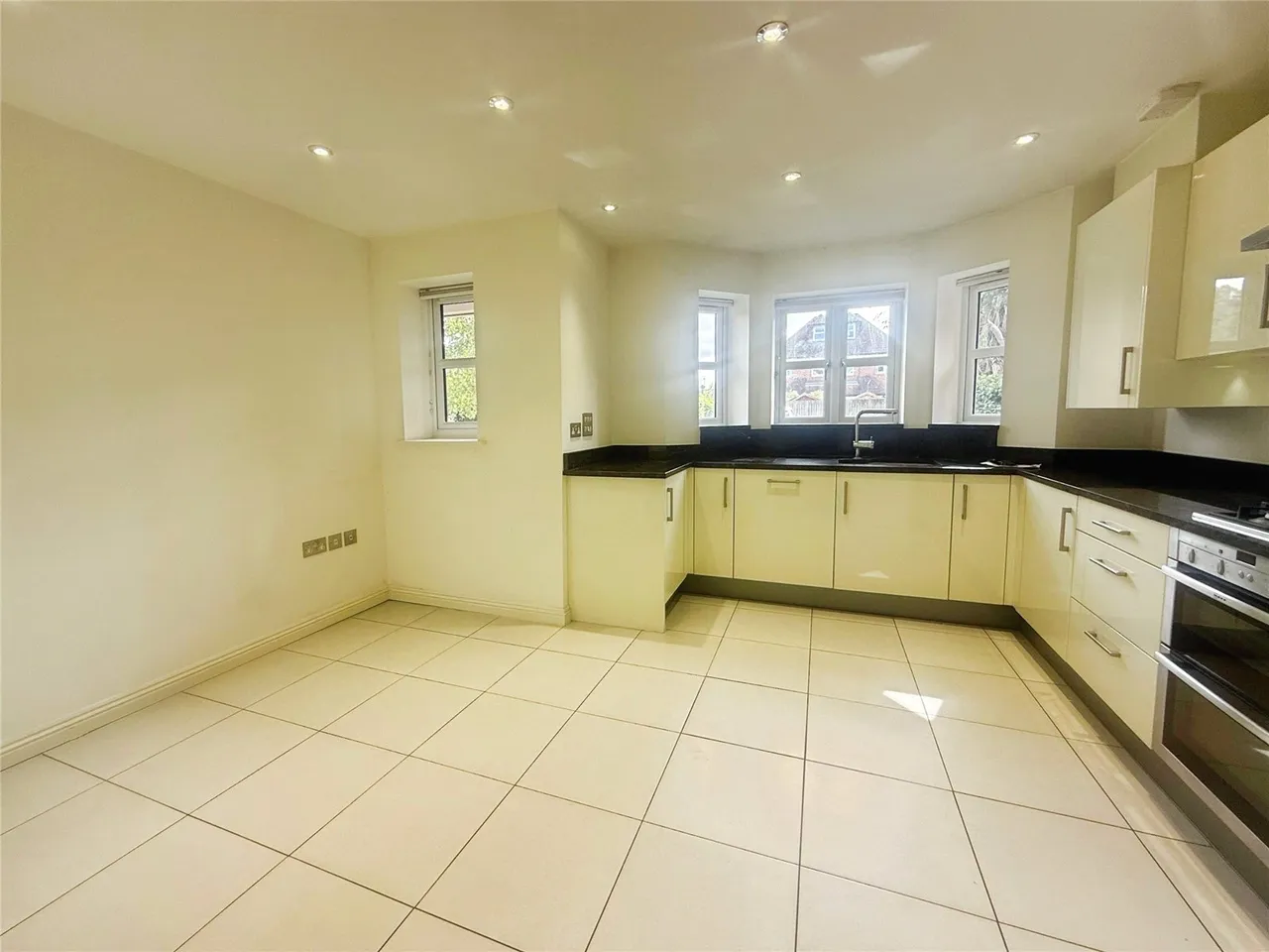 Longwood Mews, Maidenhead, Berkshire, SL6 7GG, photo 4
