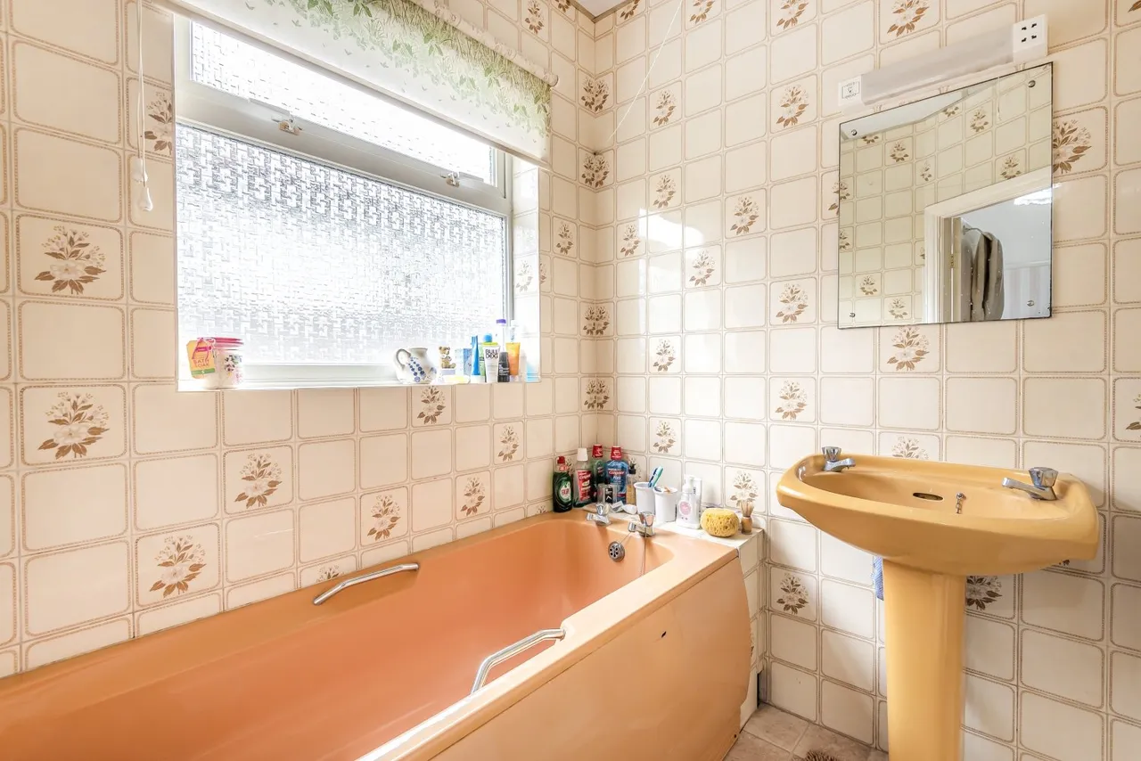 Faraday Avenue, DA14, photo 6