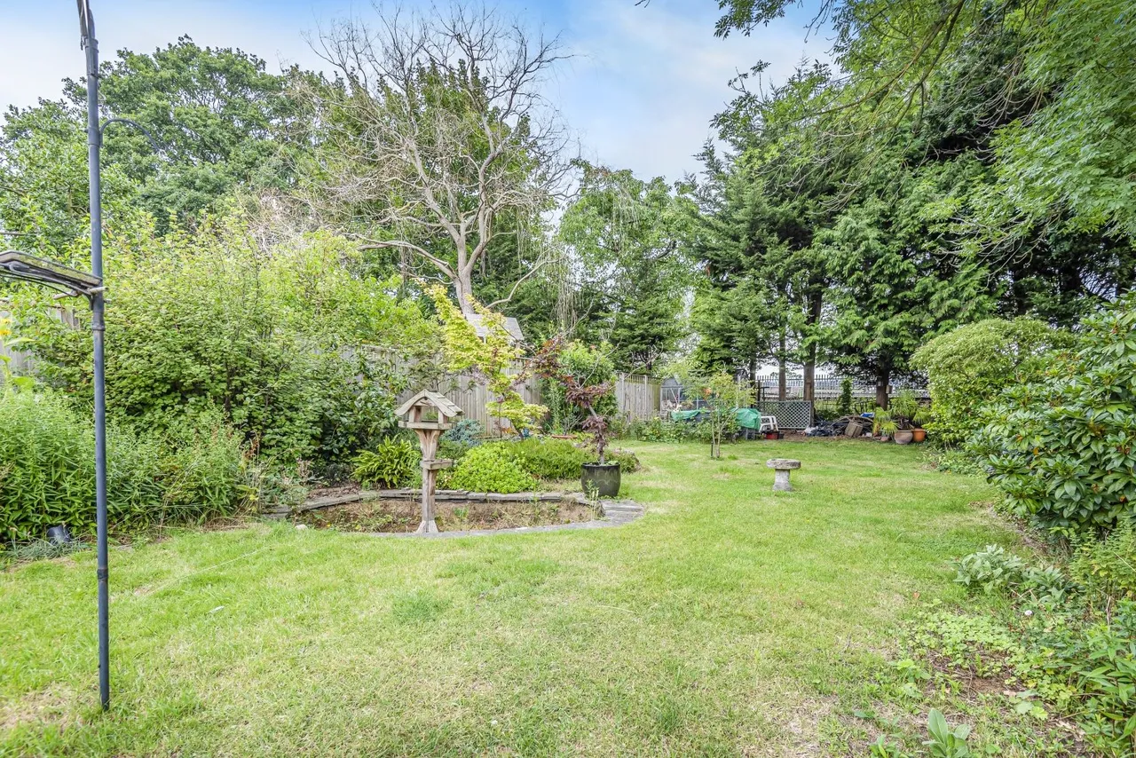 Faraday Avenue, DA14, photo 12