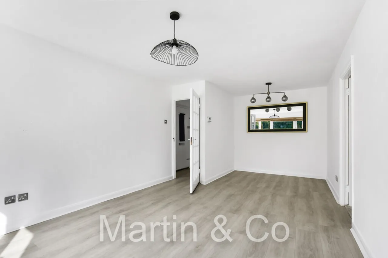 Pampisford Road, South Croydon, photo 4