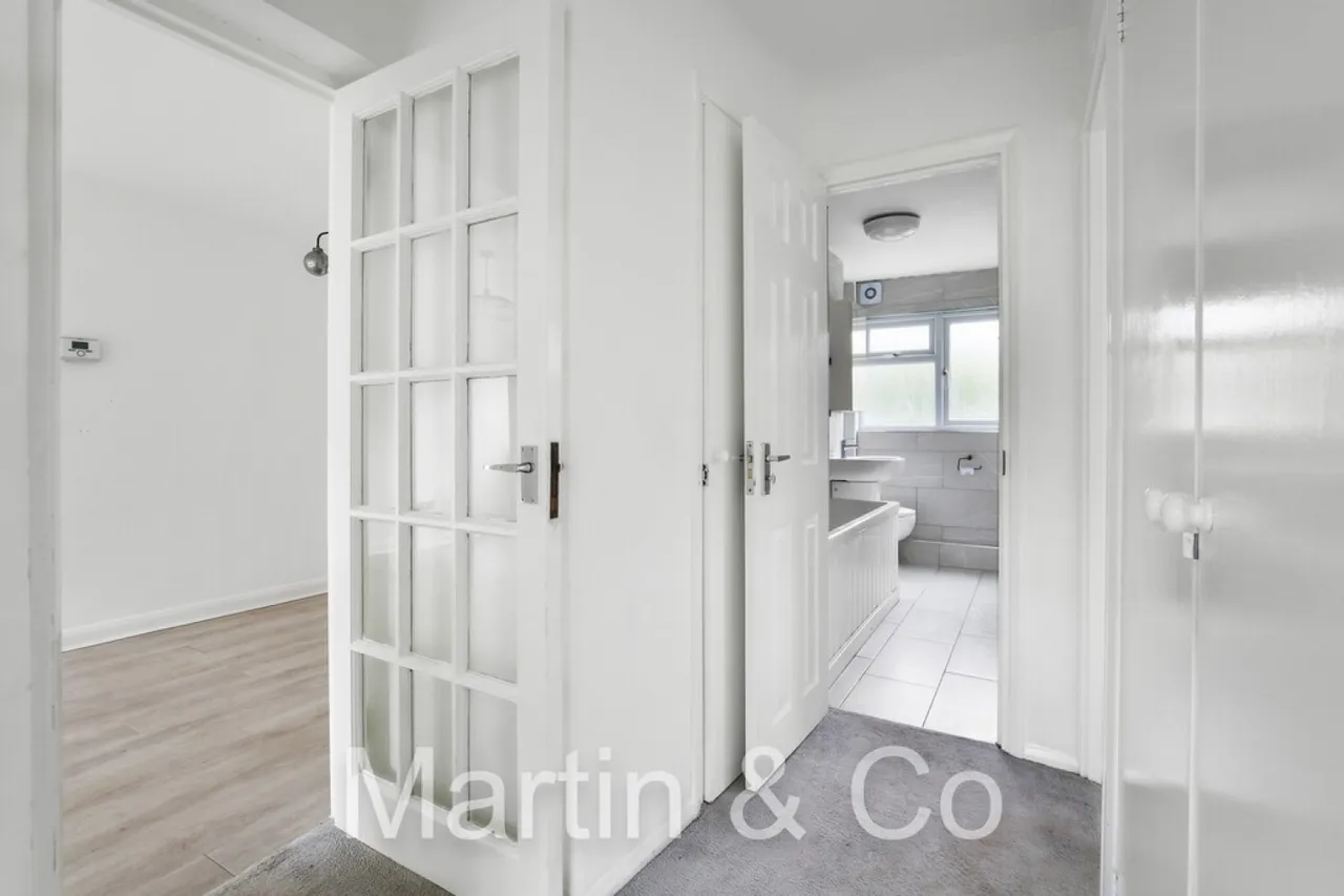 Pampisford Road, South Croydon, photo 6