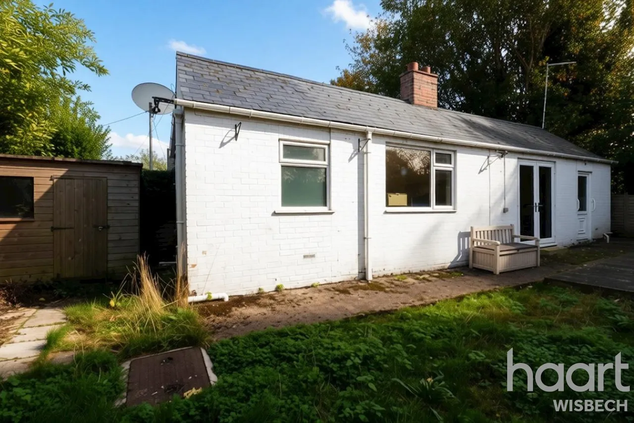 High Road, Wisbech St Mary, PE13, photo 10