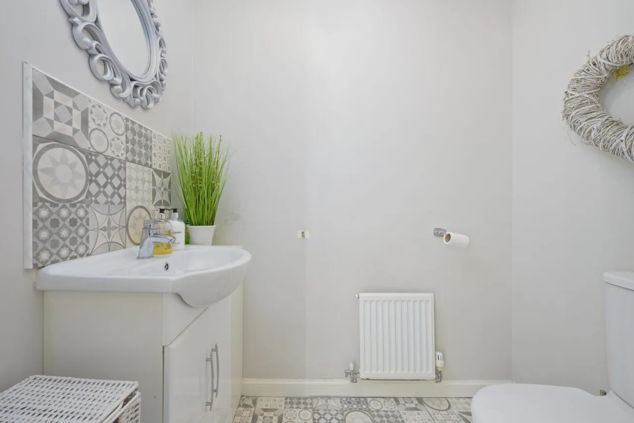 Craigcrest Place, Condorrat, G67 4GY, photo 10