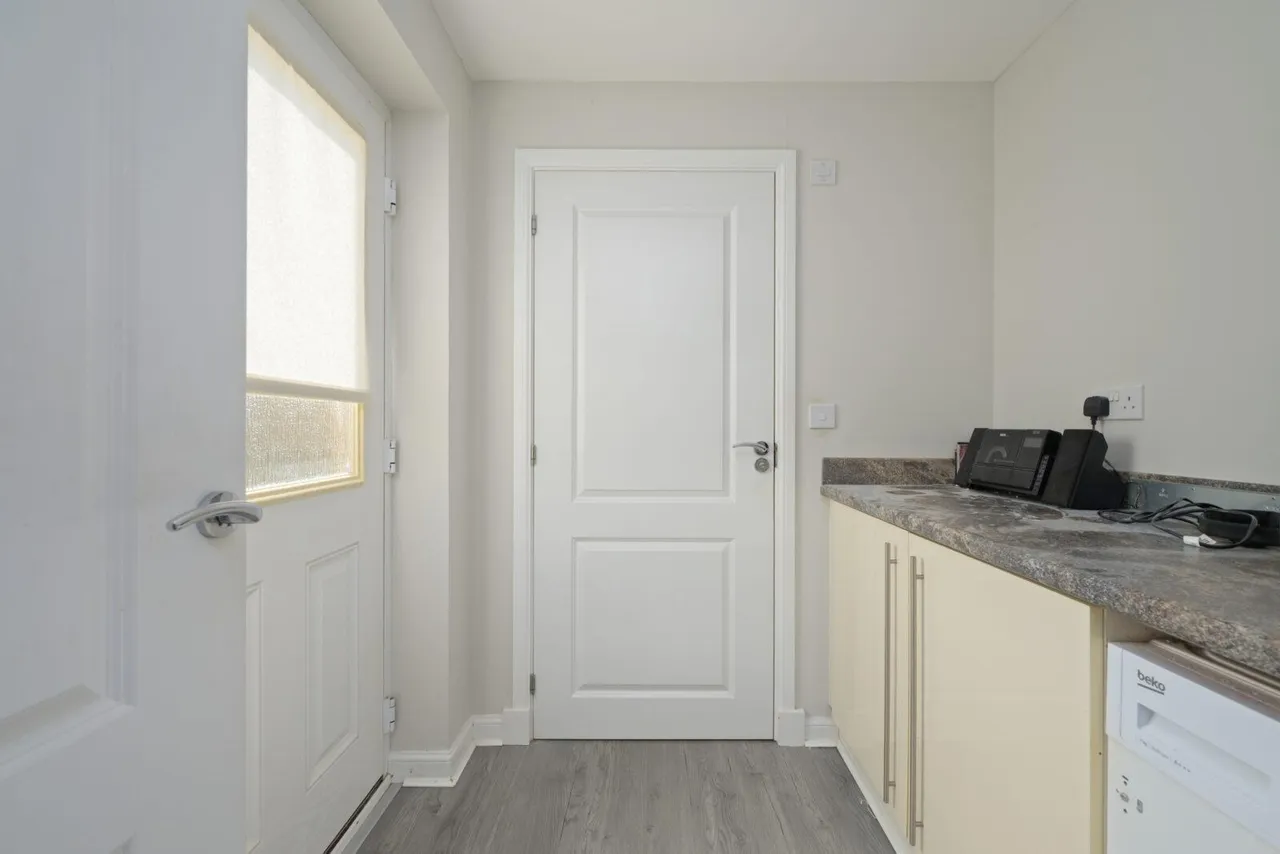 Craigcrest Place, Condorrat, G67 4GY, photo 9