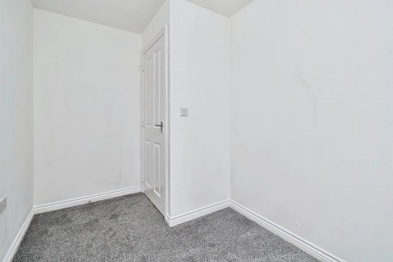 Lakelot Close, Willenhall, WV12, photo 14