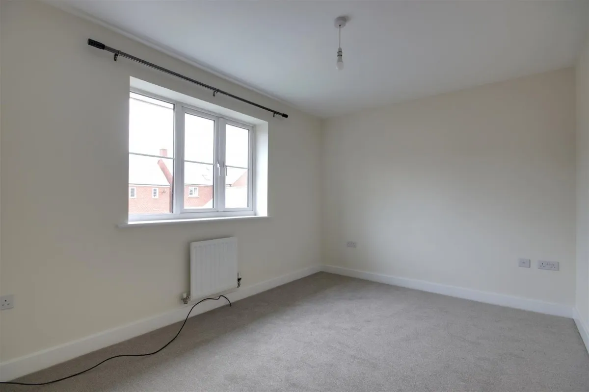 Acorn Way, Hardwicke, GL2, photo 5