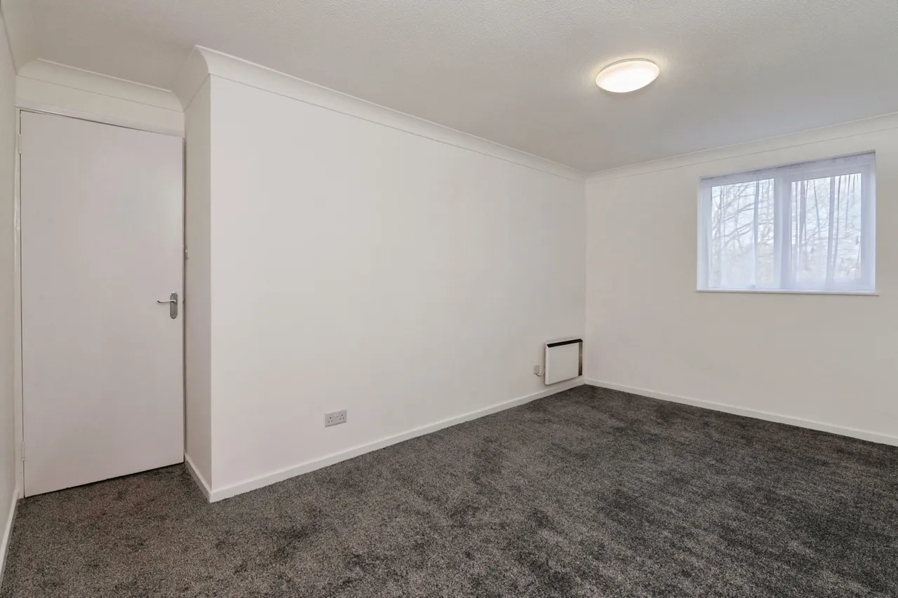Courtney Park Road, Langdon Hills, Basildon, Essex, SS16, photo 14