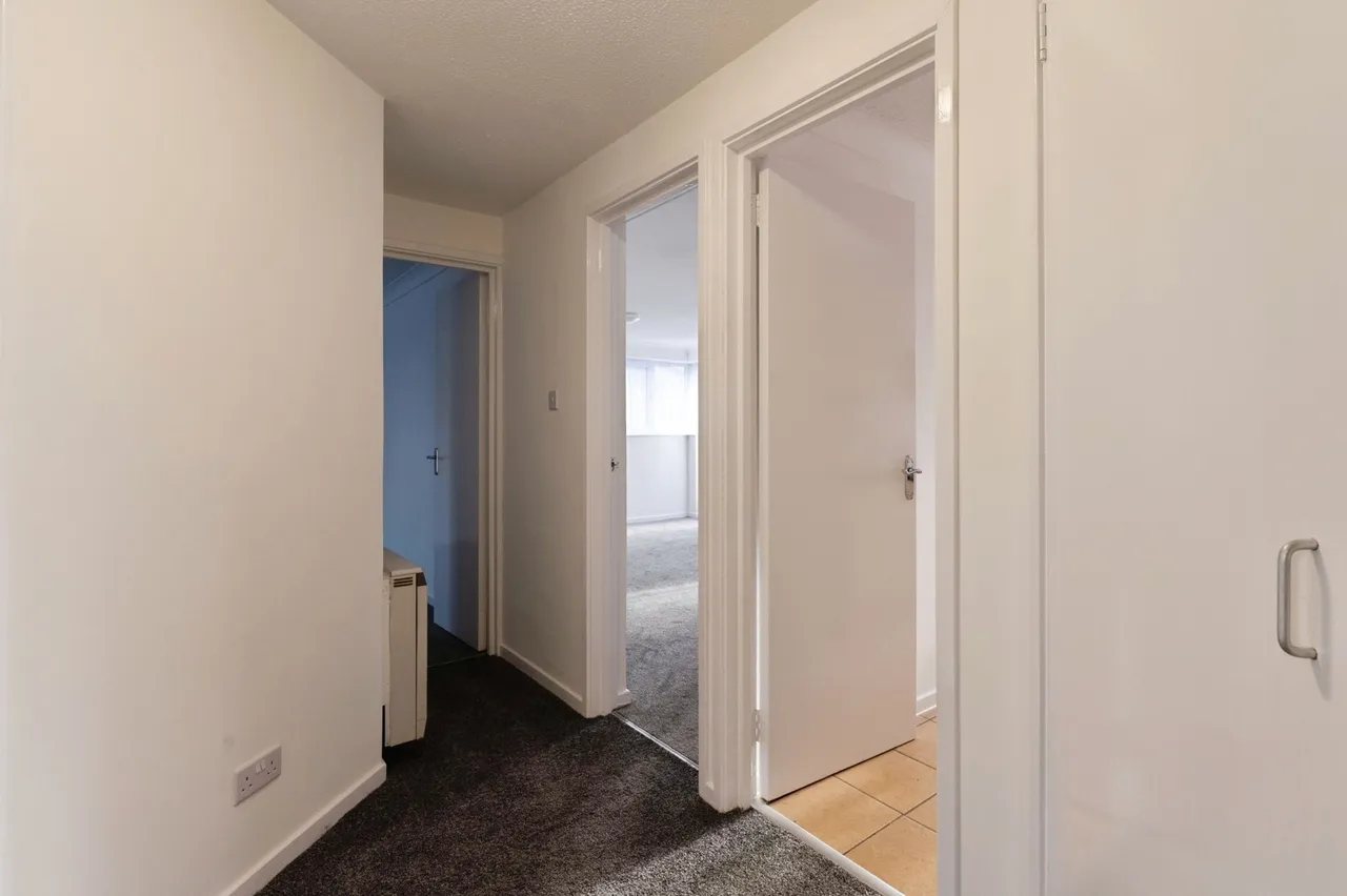 Courtney Park Road, Langdon Hills, Basildon, Essex, SS16, photo 12