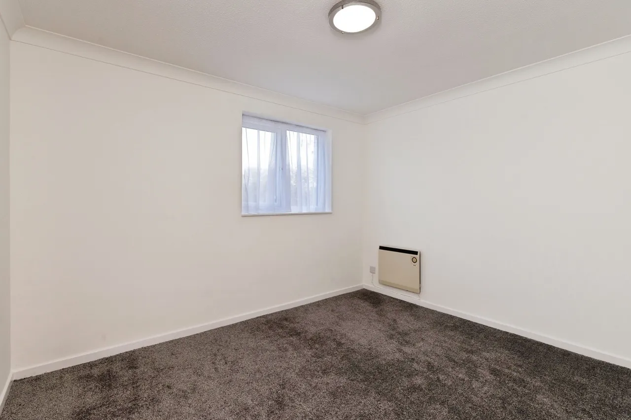 Courtney Park Road, Langdon Hills, Basildon, Essex, SS16, photo 7
